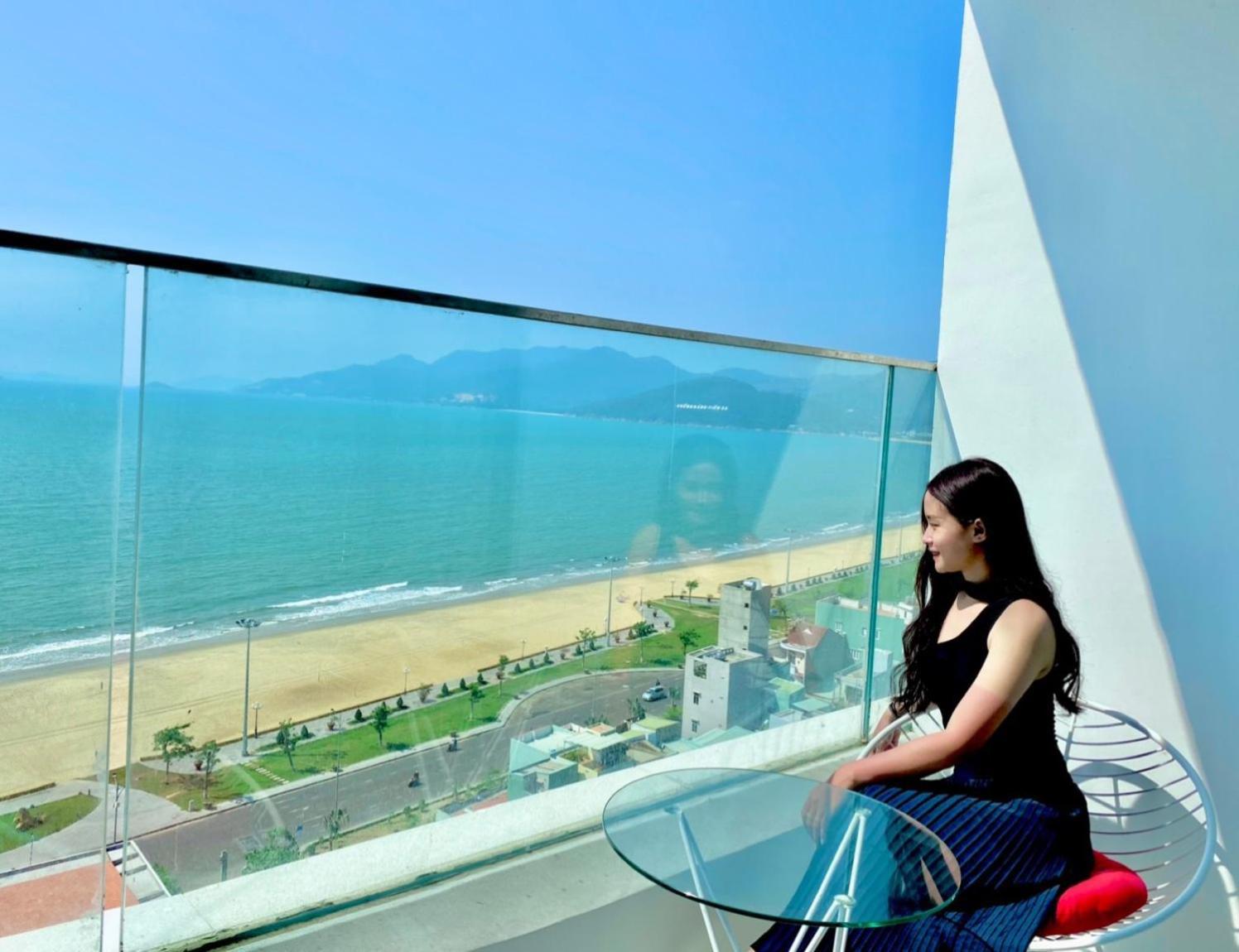 Tms Beachfront Apartment Quy Nhon Bay Exterior foto